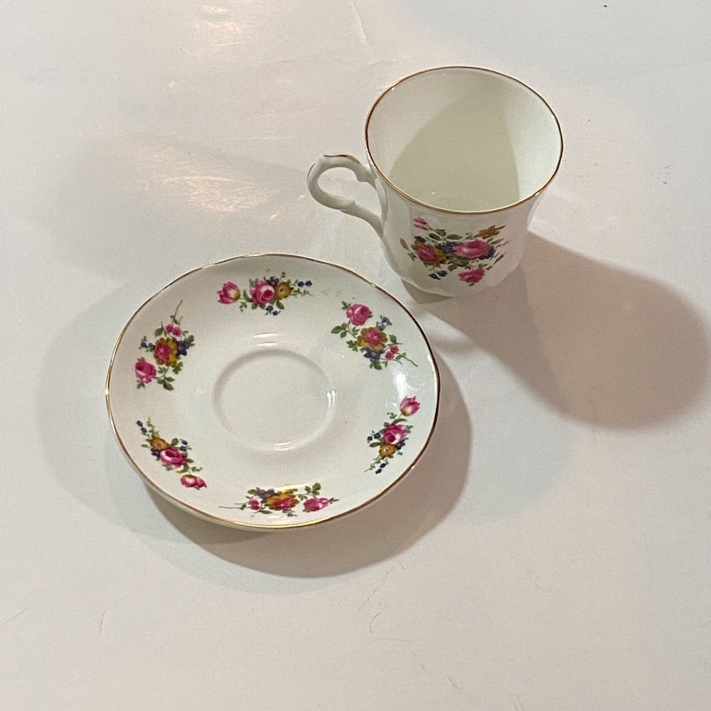 VTG, Springfield White Ceramic Tea Cup Plate Set - Picture 2 of 10
